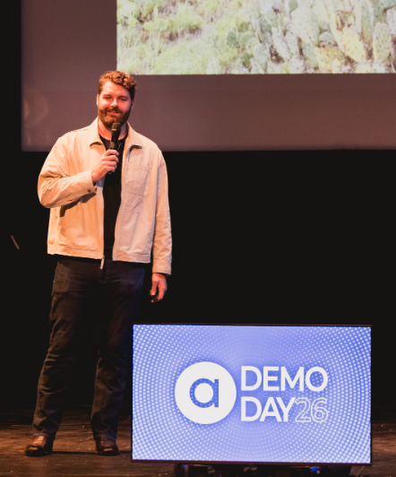Hermes Vision Founder Grant Wilkinson presenting at Demo Day.